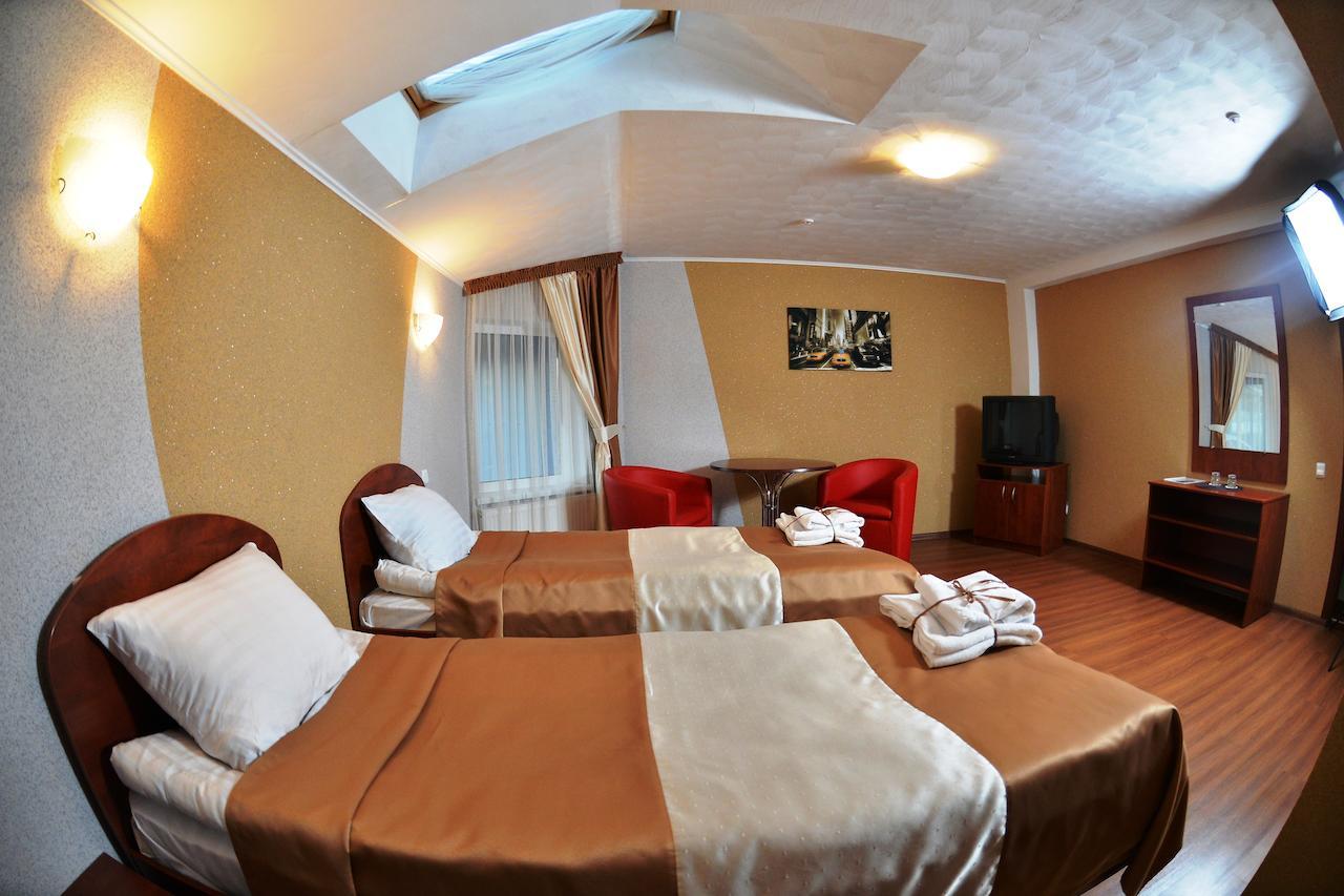 Hotel Forsage Rivne Pokoj fotografie